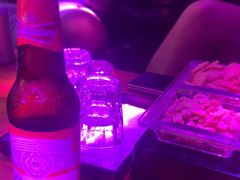 -喜鹊音乐酒馆(西街店)