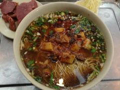 -伟记奥面馆(养育巷店)