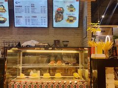 -藏猫猫咖啡主题馆(中央大道店)