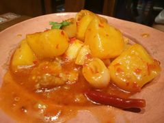 -云海肴·汽锅鸡·云南菜(天山百盛优客店)