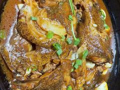 -老码头黑皮肘子锅包肉(赣水路店)