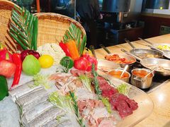-大中华希尔顿酒店-念自助餐·嗨啤·小龙虾