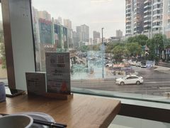 -蜜桃餐厅·伴山(湖滨商业街店)