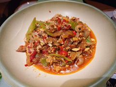 -吃饭皇帝大土家民族菜(荟聚店)