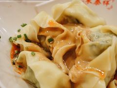 麻酱荠菜大馄饨-东泰祥生煎馆(陕西南路店)