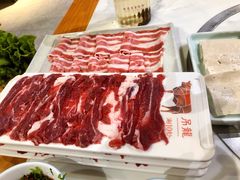 -周记潮汕牛肉·小龙虾烧烤(九亭金地广场店)