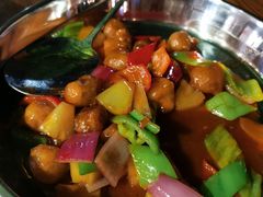 菠萝炒咕噜肉-横琴蚝苑·地道农家菜