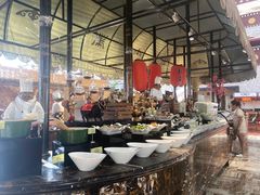 自助取餐区-拉萨圣地天堂洲际大饭店-自助餐厅