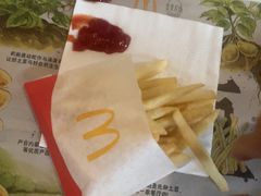 -麦当劳(华贸天地店)