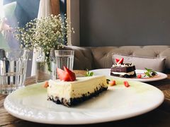 -MOMENT湖景餐厅(解放路店)