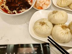 -李与白包子铺(桐梓林店)