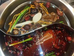 -重庆大队长火锅(凤城八路店)