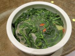 鸡汤浸桑叶-四海酒家生态粤菜
