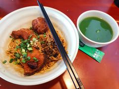 -佬钱湾仔(衣裳街店)