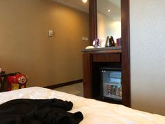 -南京金鹰皇冠假日酒店