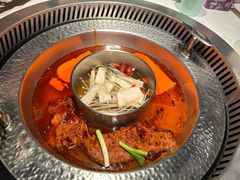 菌香鸳鸯锅-晓宇重庆火锅(赛格国际购物中心店)