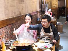 -白乐天毛肚火锅馆(解放碑店)