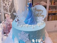 冰雪奇缘-兔子妃私人定制蛋糕(城南花苑南区店)