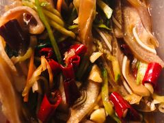 猪耳拌黄瓜-东北四季饺子王(华山路店)