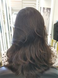 -MODEL'S HAIR