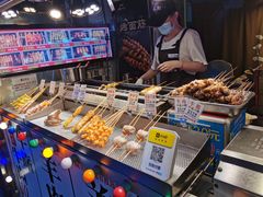 -泰龙城小吃街