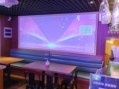 -唯爱KTV聚会餐厅(仙林东城汇店)
