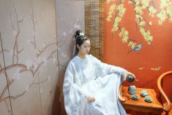 -汉仪华裳汉服馆(打浦桥店)