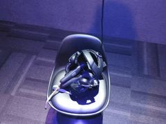 -VR 间客漫·PS电玩·虚拟现实包间游戏电竞(街道口店)