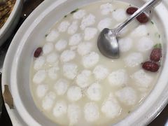 -黄泥岗·地道湖北菜(奥特莱斯店)