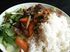 牛肉盖浇饭-老板厨房·妈妈菜(双港店)