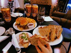 -瑞食酒馆 La Taverne Suisse