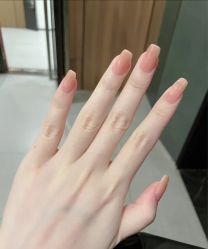 -悦指间美甲美睫