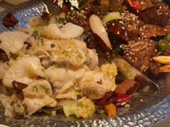 -小鱼小牛·鱼牛干锅·脆鱼火锅(世欧广场店)