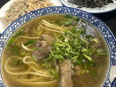 -十二忠手拉面(五福店)