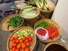 -富正毅三下锅·湘西韵味(天门山索道店)