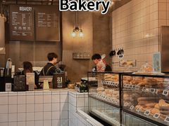 -81BAKERY(大学路店)