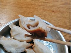 -黄阿姨锅贴大王(万航渡路店)