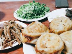 -宝瑞门钉肉饼店