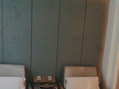 -浅深(世茂滨江精品店)