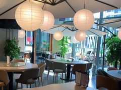 大堂-日进一片海.生腌海鲜火锅.宵夜烧烤(三里屯总店)