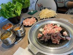 -石记东北风味烤肉店(子固路店)
