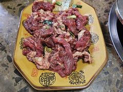 -黄利砖万峰林布依特色酸笋牛肉馆