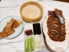 -梅利汴京烤鸭•开封豫菜地标店(东司门店)