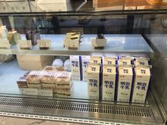 面包甜点陈列柜-HAVE A ROOM·有间质果(总店)