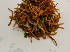 鲜茶树菇炒肉丝-马凯餐厅(地安门店)