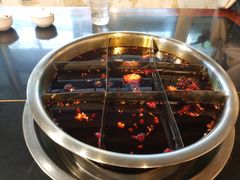 -邓莽子老火锅(中兴路总店)