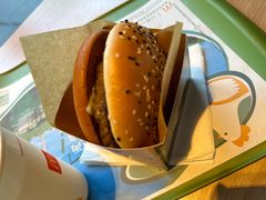 -麦当劳(杭州西湖银泰百货店)