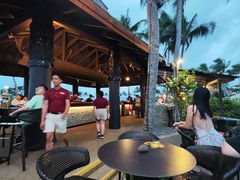 -Sunset Bar(丹绒亚路香格里拉店)