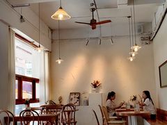 -洛蒂·咖啡与轻食