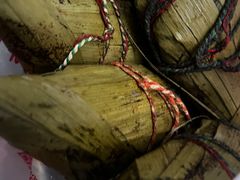 蛋黄肉粽-小阿姨小脚粽(静安店)